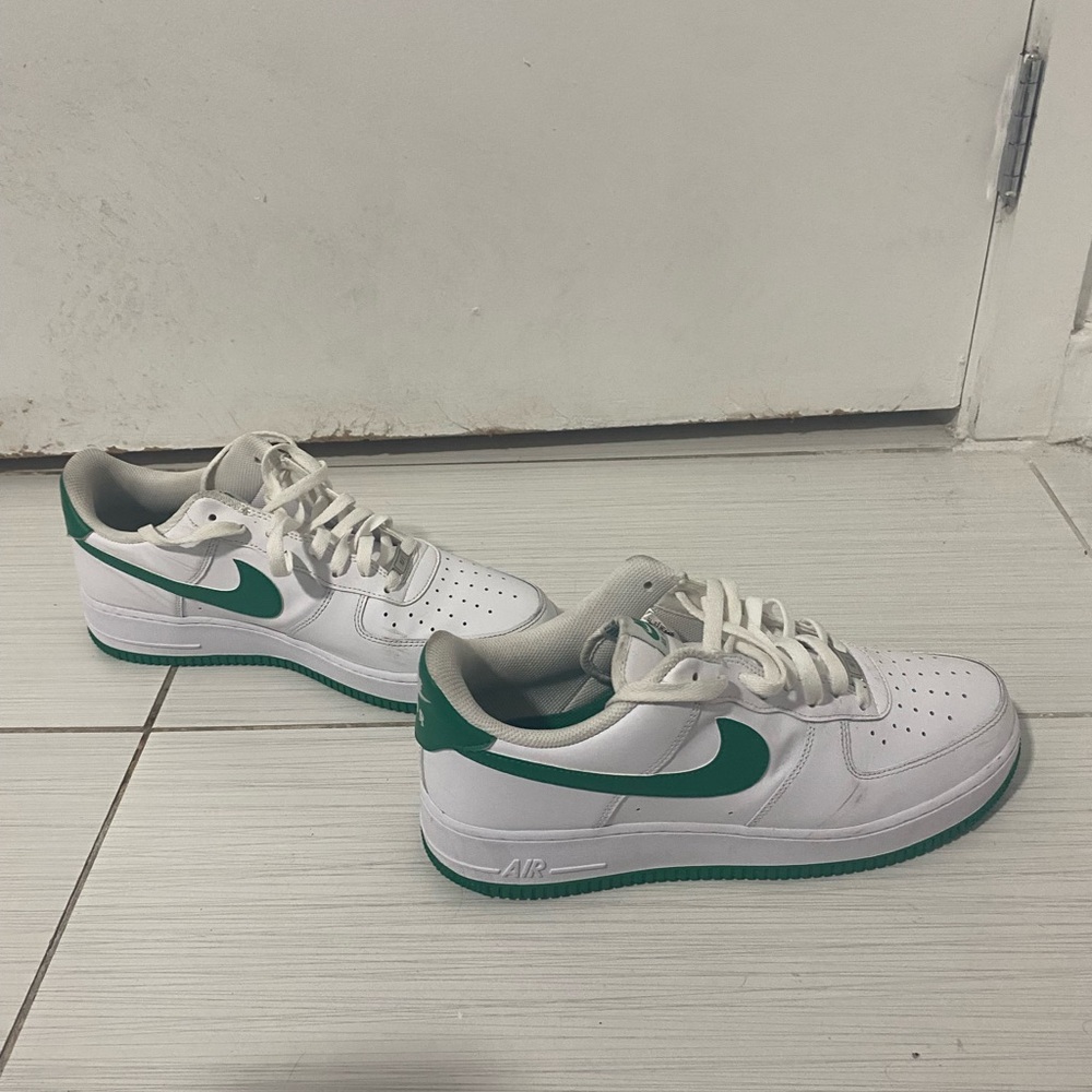 NIKA White and Green Athletic Shoes